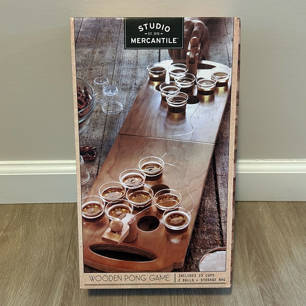 Wooden pong game